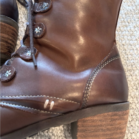PIKOLINOS Brown Lace Up Boots with Vintage Leather - Picture 2 of 7